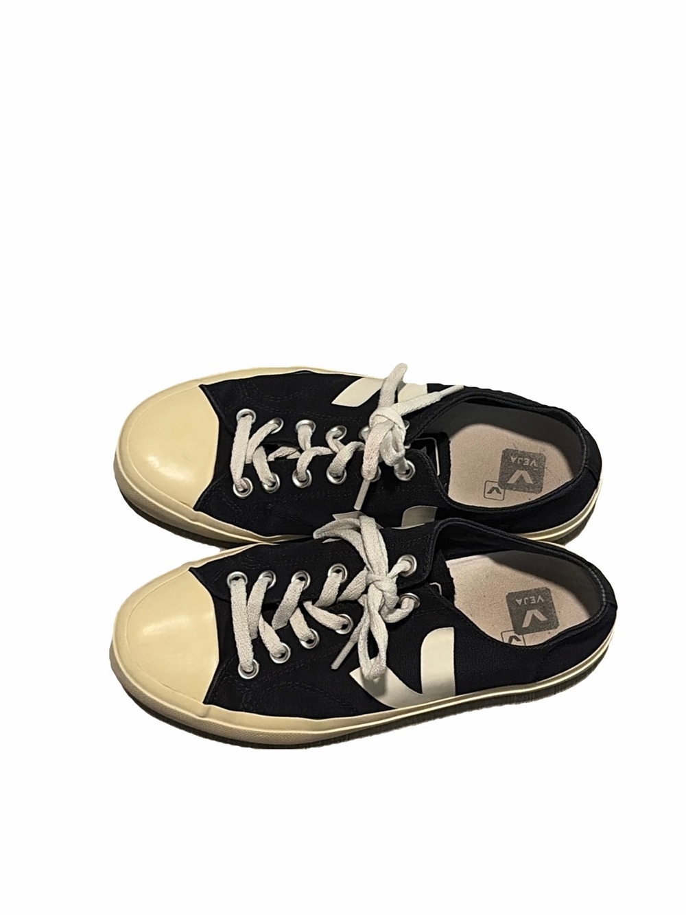Veja Wata II Canvas Sneakers - Picture 6 of 7